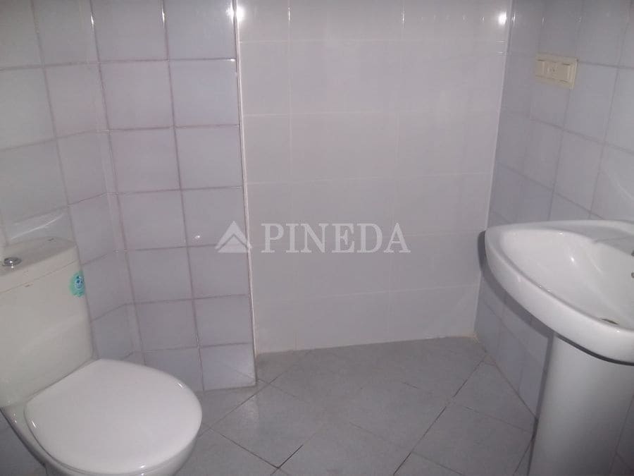 Gewerbe zu vermieten in Puig - 600 € (Ref: 8054407)