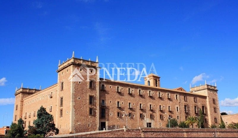 Erhverv til salg i Puig - € 150.000 (Ref: 8054412)