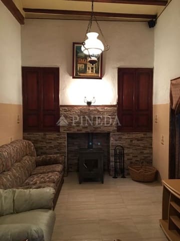 4 bedroom Townhouse for sale in Estivella with pool - € 380,000 (Ref: 8086436)