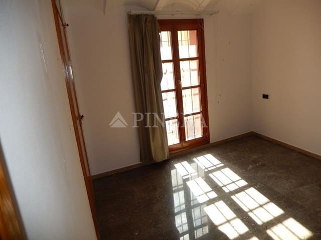 3 makuuhuone Omakotitalo myytävänä paikassa Sagunto / Sagunt - 245 000 € (Ref: 8148299)