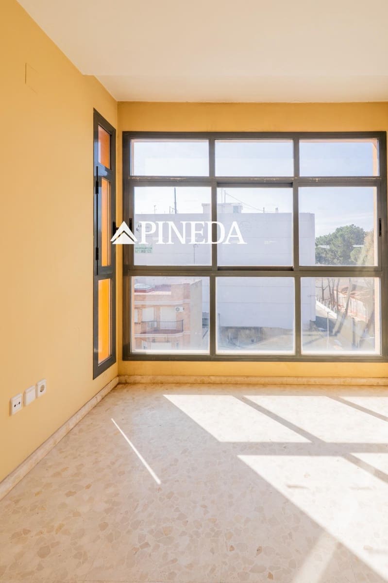 3 makuuhuone Asunto myytävänä paikassa Pucol - 220 000 € (Ref: 8152468)