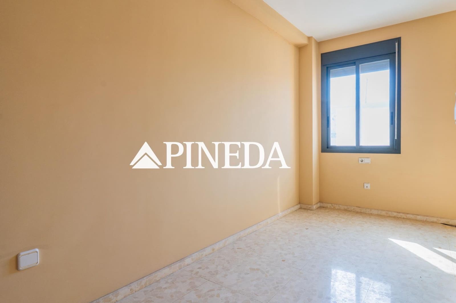 3 makuuhuone Asunto myytävänä paikassa Pucol - 220 000 € (Ref: 8152468)