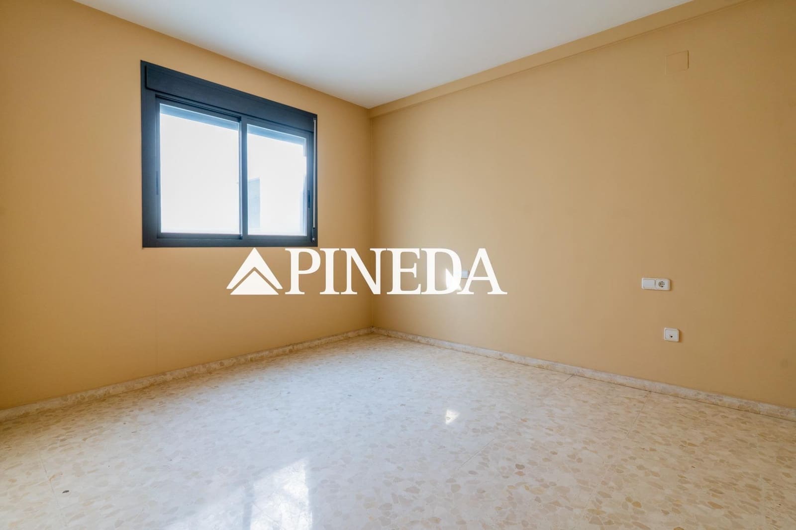 3 makuuhuone Asunto myytävänä paikassa Pucol - 220 000 € (Ref: 8152468)