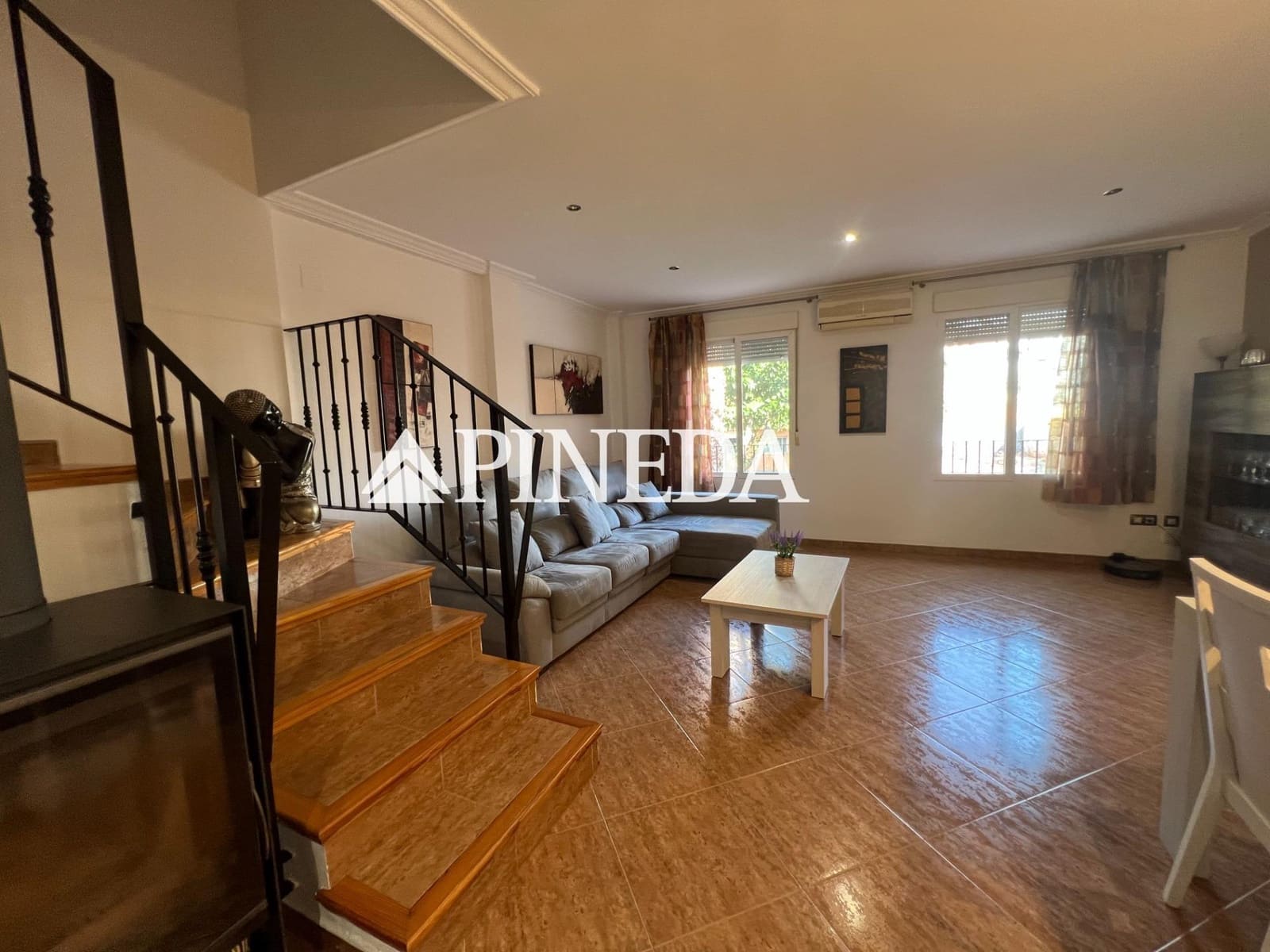 4 bedroom Terraced Villa for sale in Sagunto / Sagunt with garage - € 290,000 (Ref: 8498922)