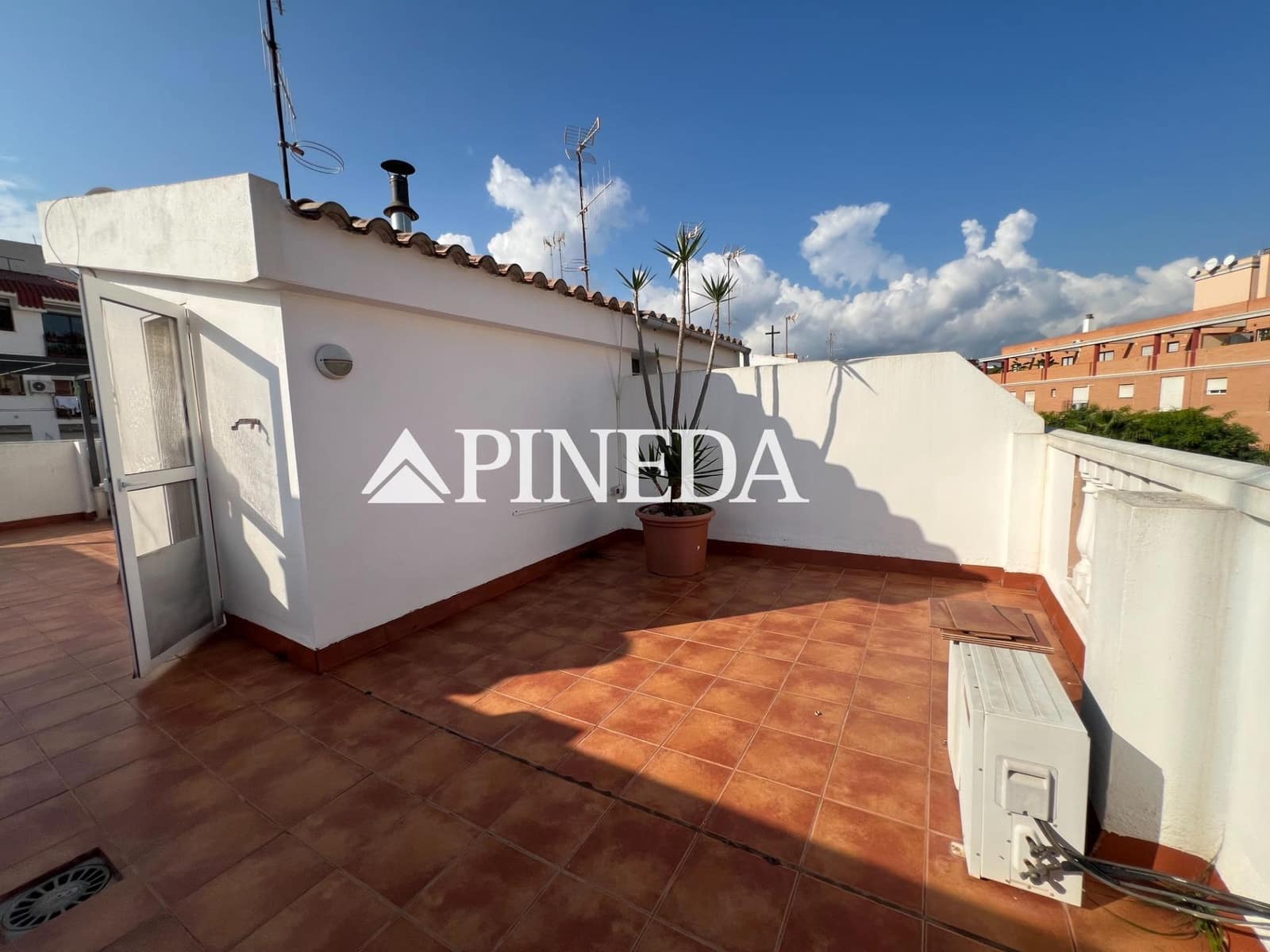 4 bedroom Terraced Villa for sale in Sagunto / Sagunt with garage - € 290,000 (Ref: 8498922)