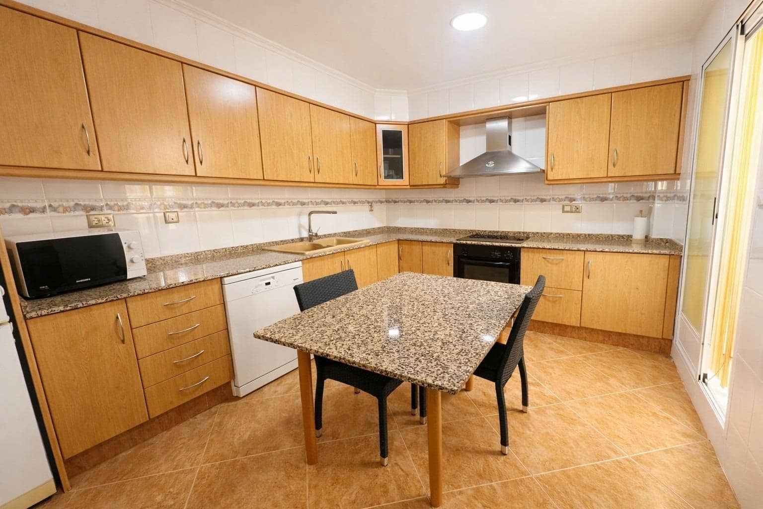 4 chambre Villa/Maison Mitoyenne à vendre à Sagunto / Sagunt avec garage - 298 000 € (Ref: 8498922)