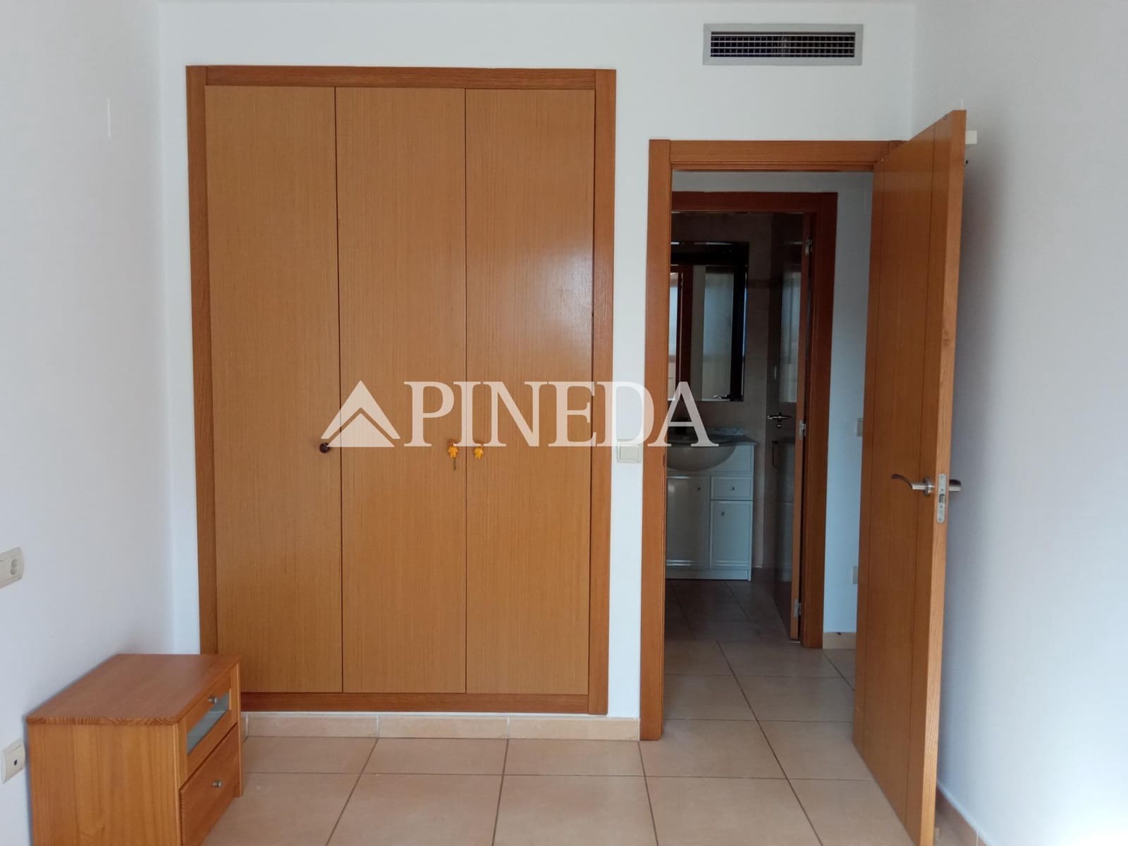 2 quarto Apartamento para arrendar em La Pobla de Farnals com piscina garagem - 1 000 € (Ref: 8564928)