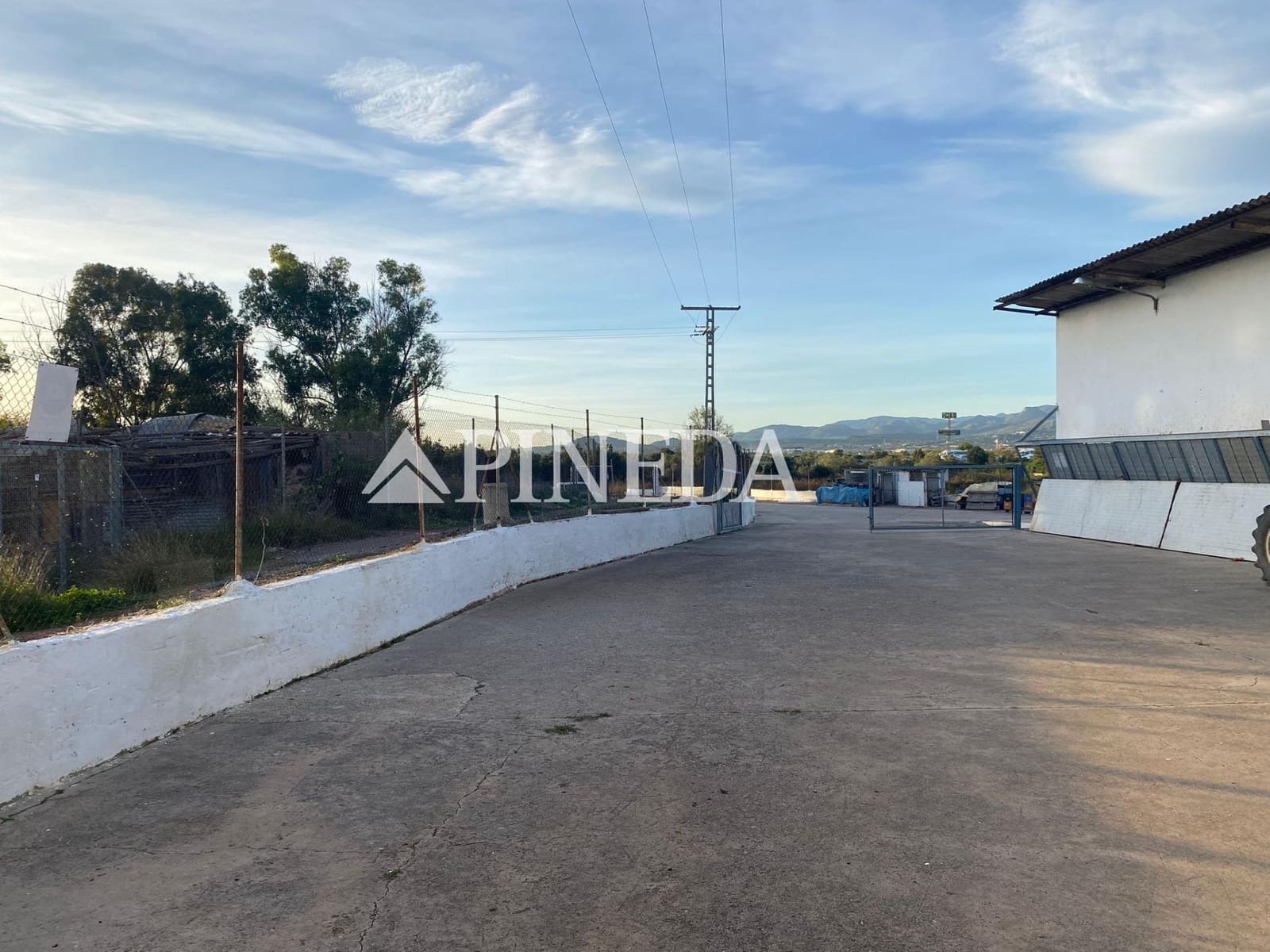 Mark till salu i Puig - 195 000 € (Ref: 8615351)