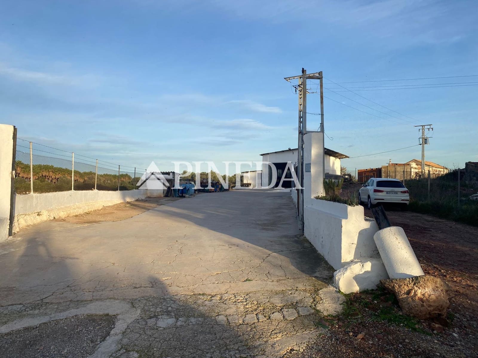 Mark till salu i Puig - 195 000 € (Ref: 8615351)