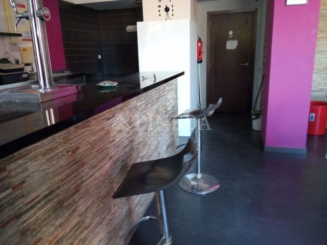 Commercial for rent in Massamagrell - € 700 (Ref: 8634661)