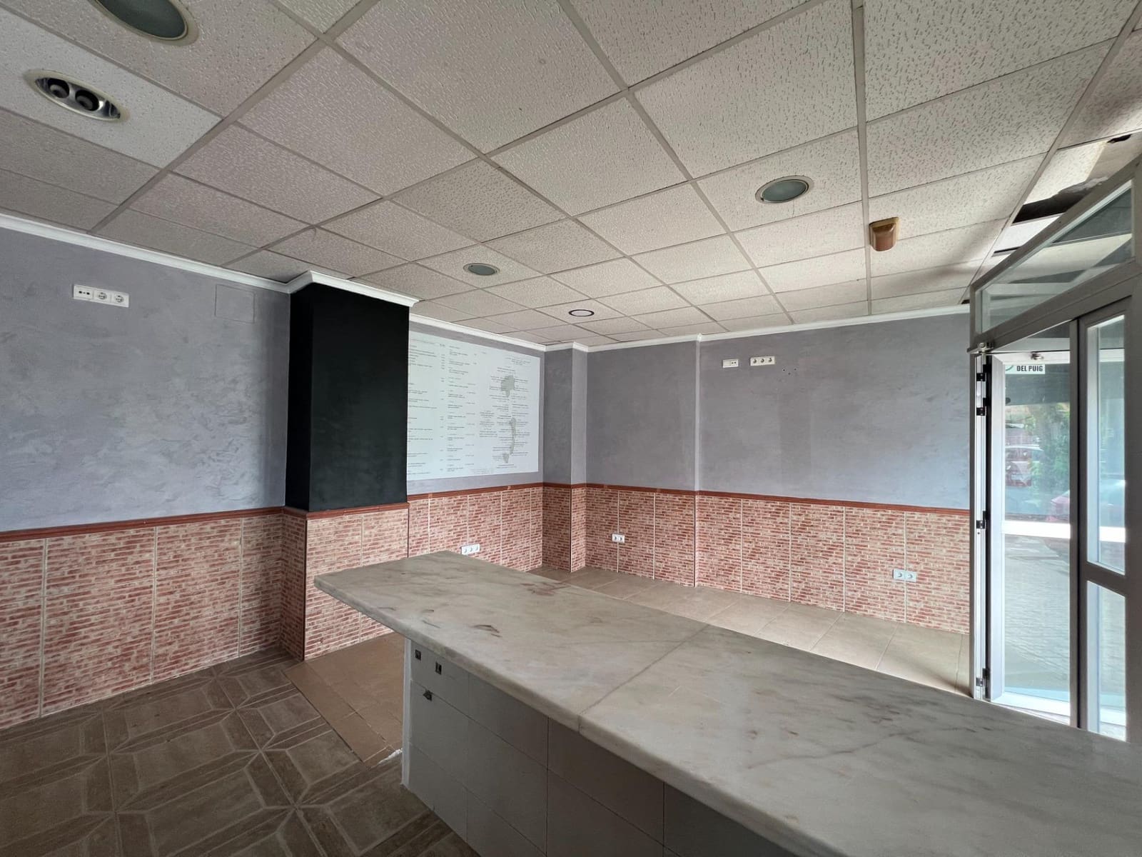 Komercyjne na sprzedaż w Puig - 144 500 € (Ref: 8867061)