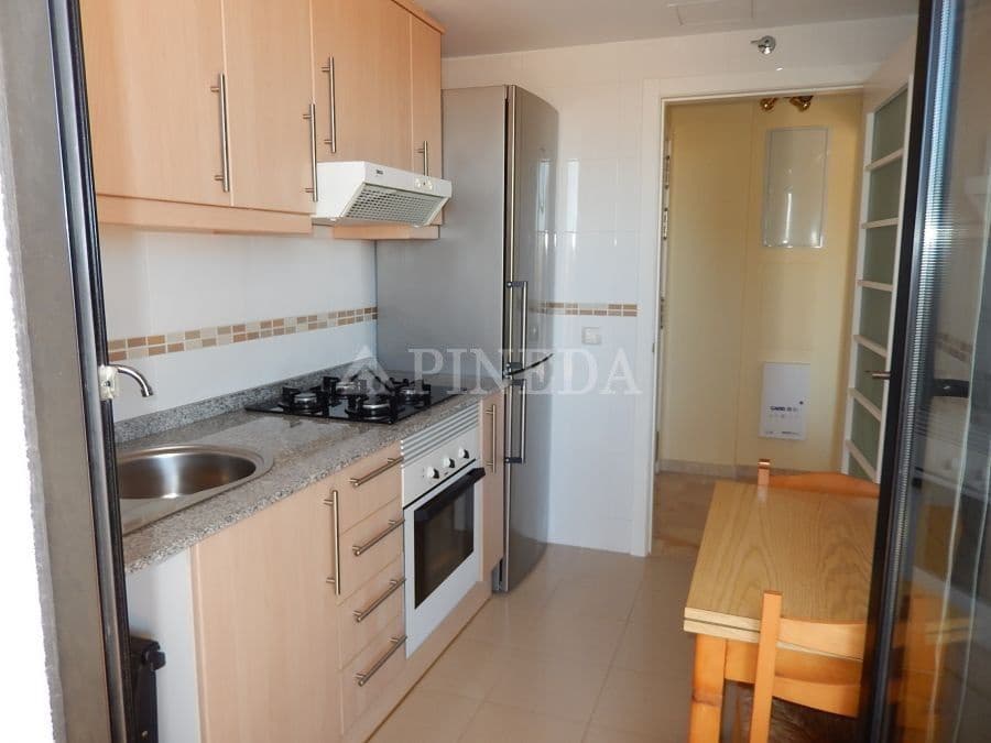 2 slaapkamer Appartement te huur in Puig met zwembad - € 900 (Ref: 8874801)