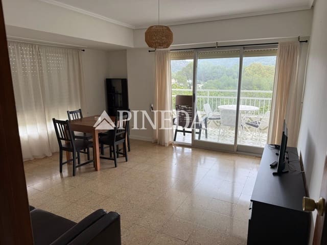 3 slaapkamer Flat te huur in Gilet met zwembad - € 850 (Ref: 8970332)