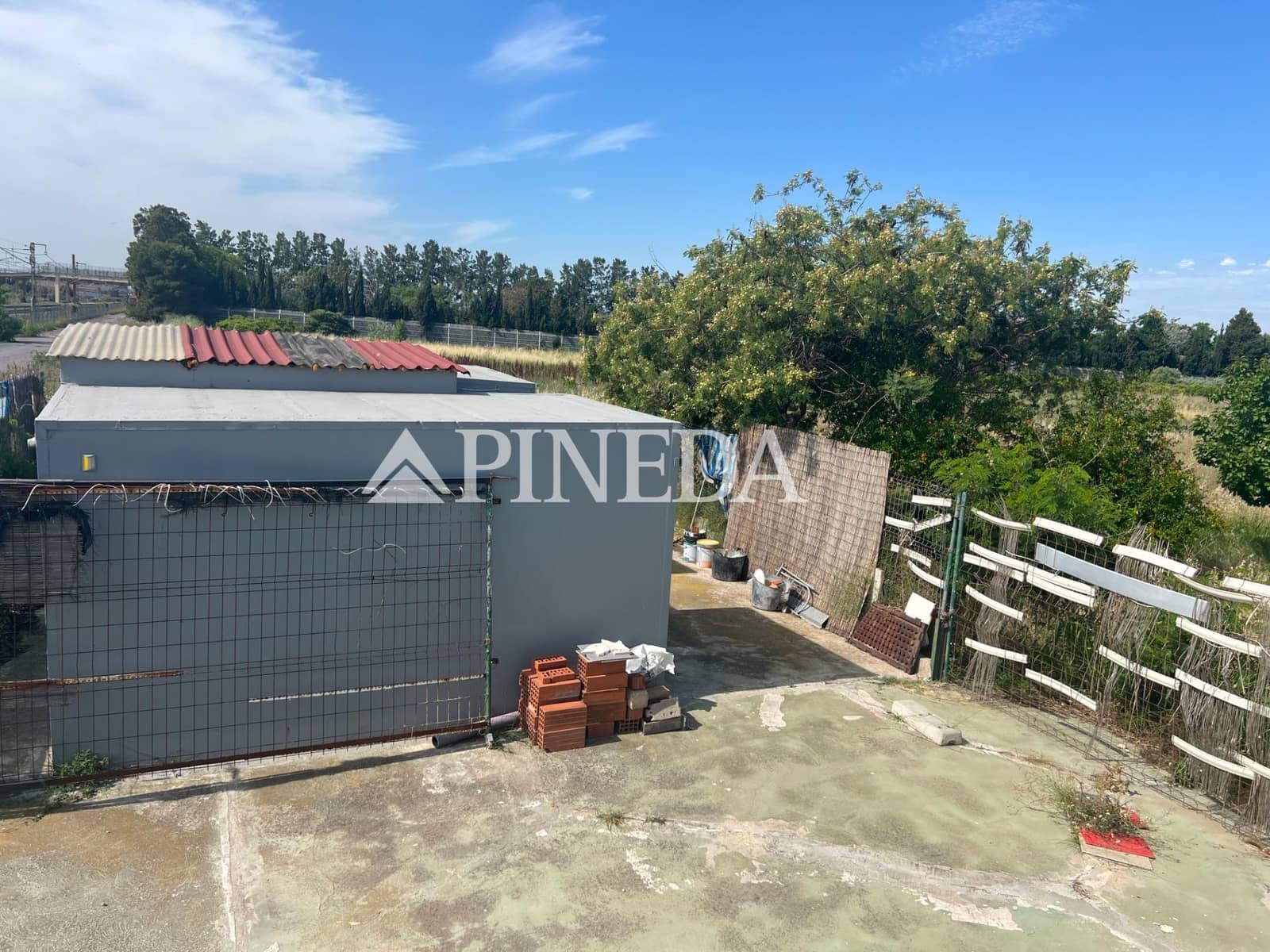 Grunde uden byggetilladelser til salg i Puig - € 28.000 (Ref: 9029496)