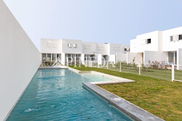 3 makuuhuone Rivitalo myytävänä paikassa La Pobla de Farnals mukana uima-altaan - 395 000 € (Ref: 9206783)