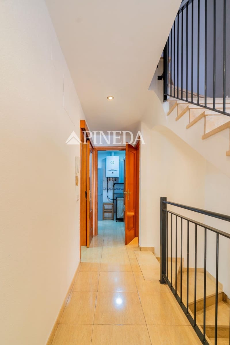 4 bedroom Terraced Villa for sale in Pucol - € 300,000 (Ref: 9294375)