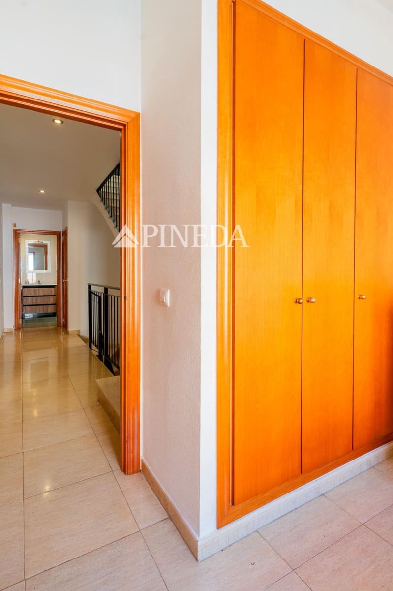 4 bedroom Terraced Villa for sale in Pucol - € 300,000 (Ref: 9294375)