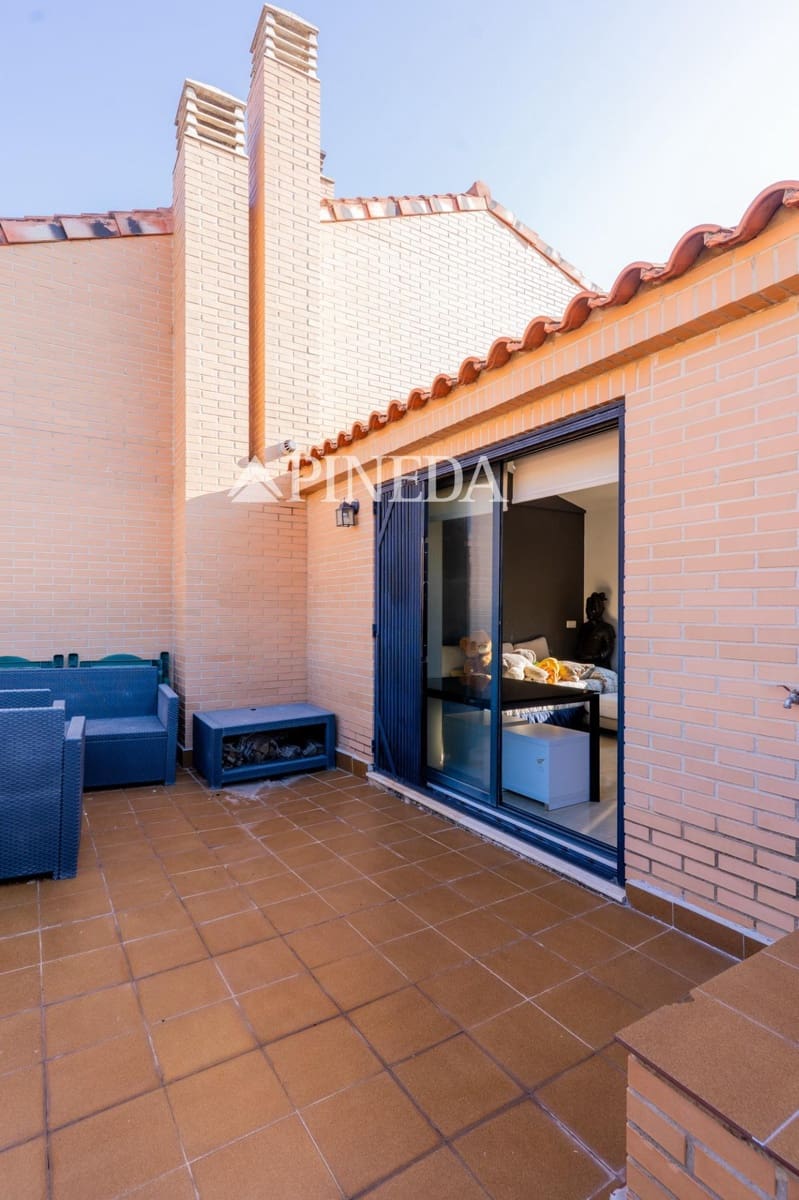 4 bedroom Terraced Villa for sale in Pucol - € 300,000 (Ref: 9294375)