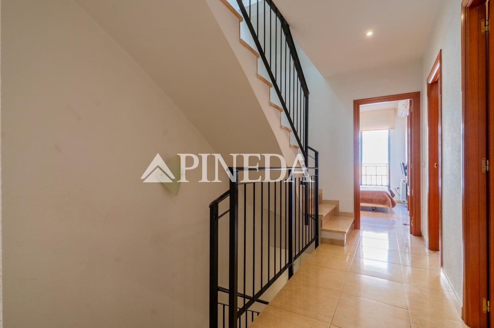 4 bedroom Terraced Villa for sale in Pucol - € 300,000 (Ref: 9294375)