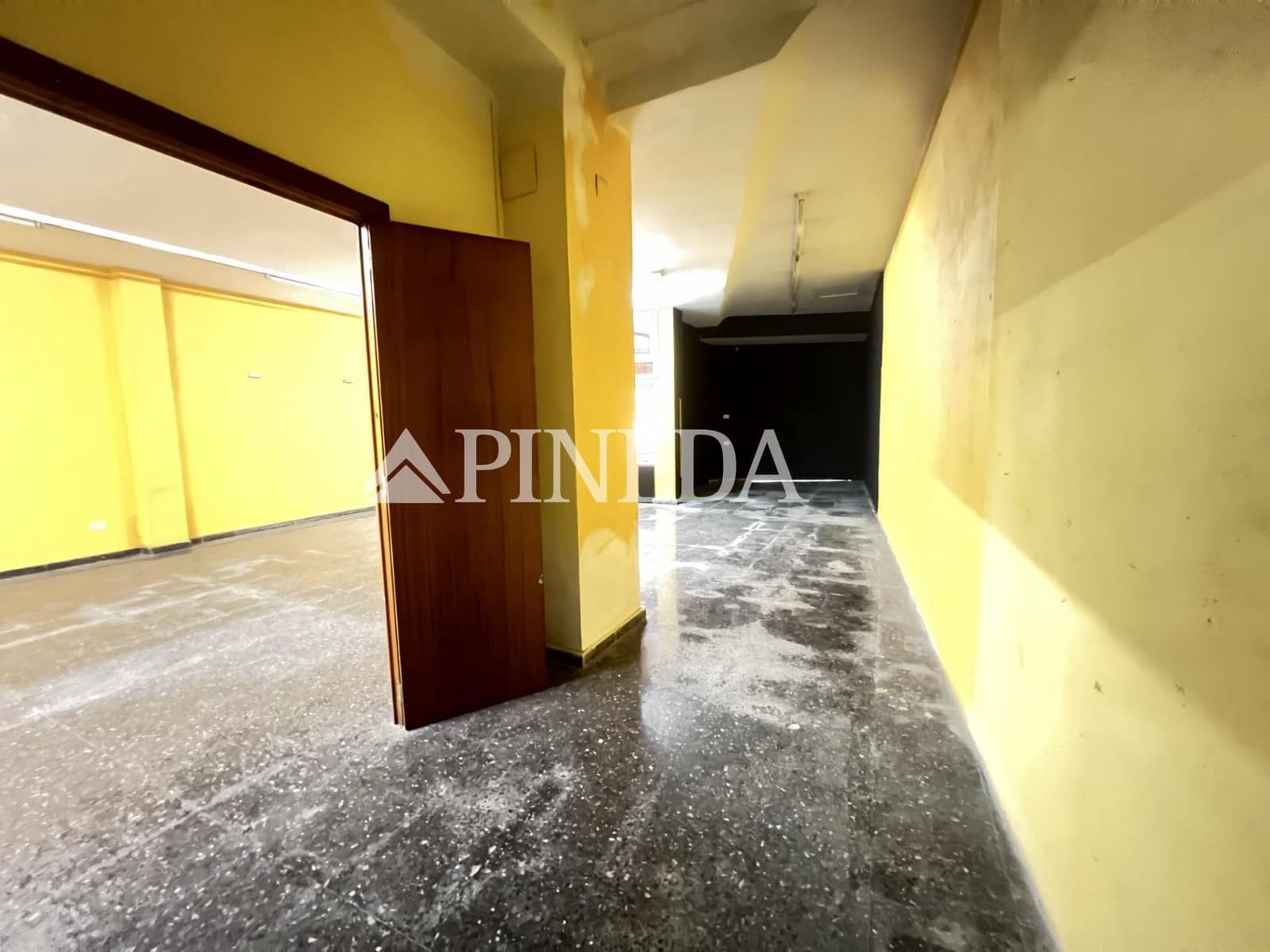 Commerciale da affittare in Pucol - 800 € (Rif: 9317831)