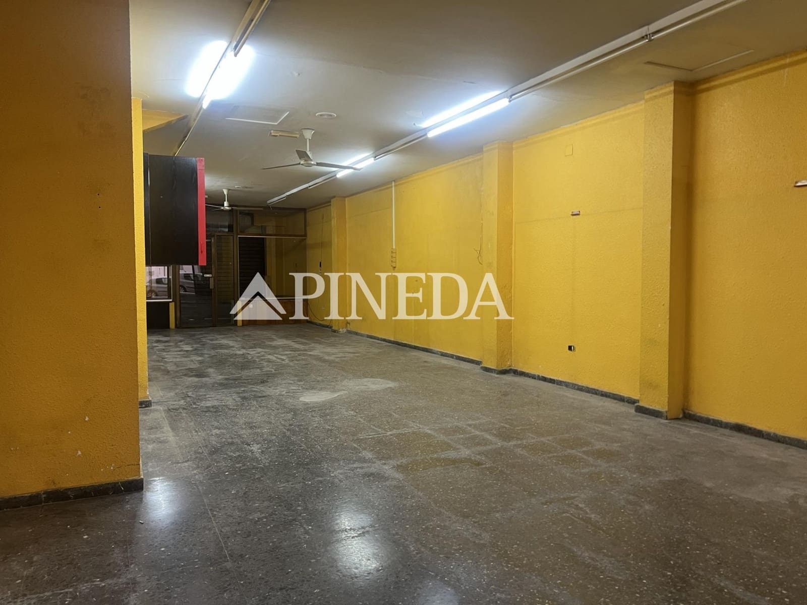 Commerciale da affittare in Pucol - 800 € (Rif: 9317831)