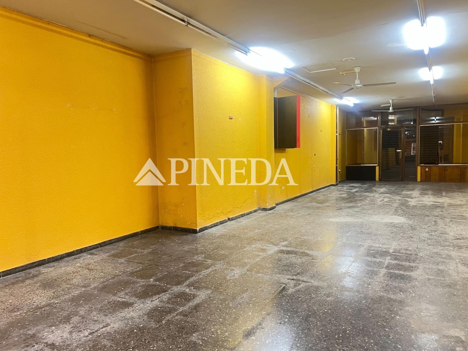 Commerciale da affittare in Pucol - 800 € (Rif: 9317831)