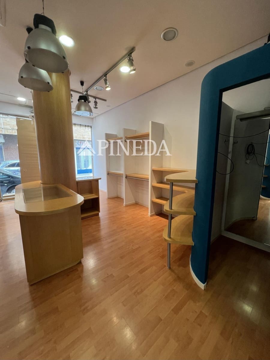 2 bedroom Commercial for sale in Sagunto / Sagunt - € 83,000 (Ref: 9382826)
