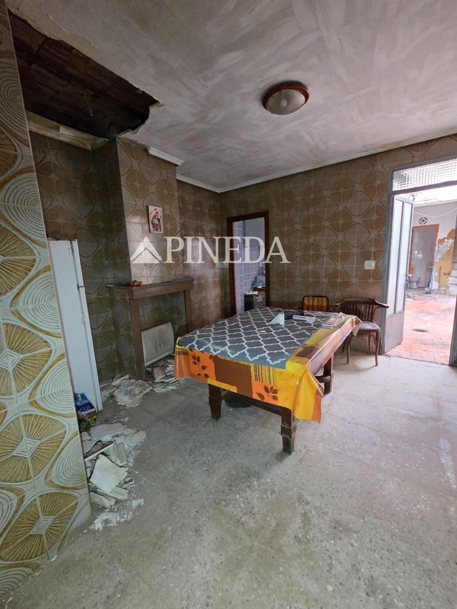 Huis te koop in Pucol - € 130.000 (Ref: 9385582)