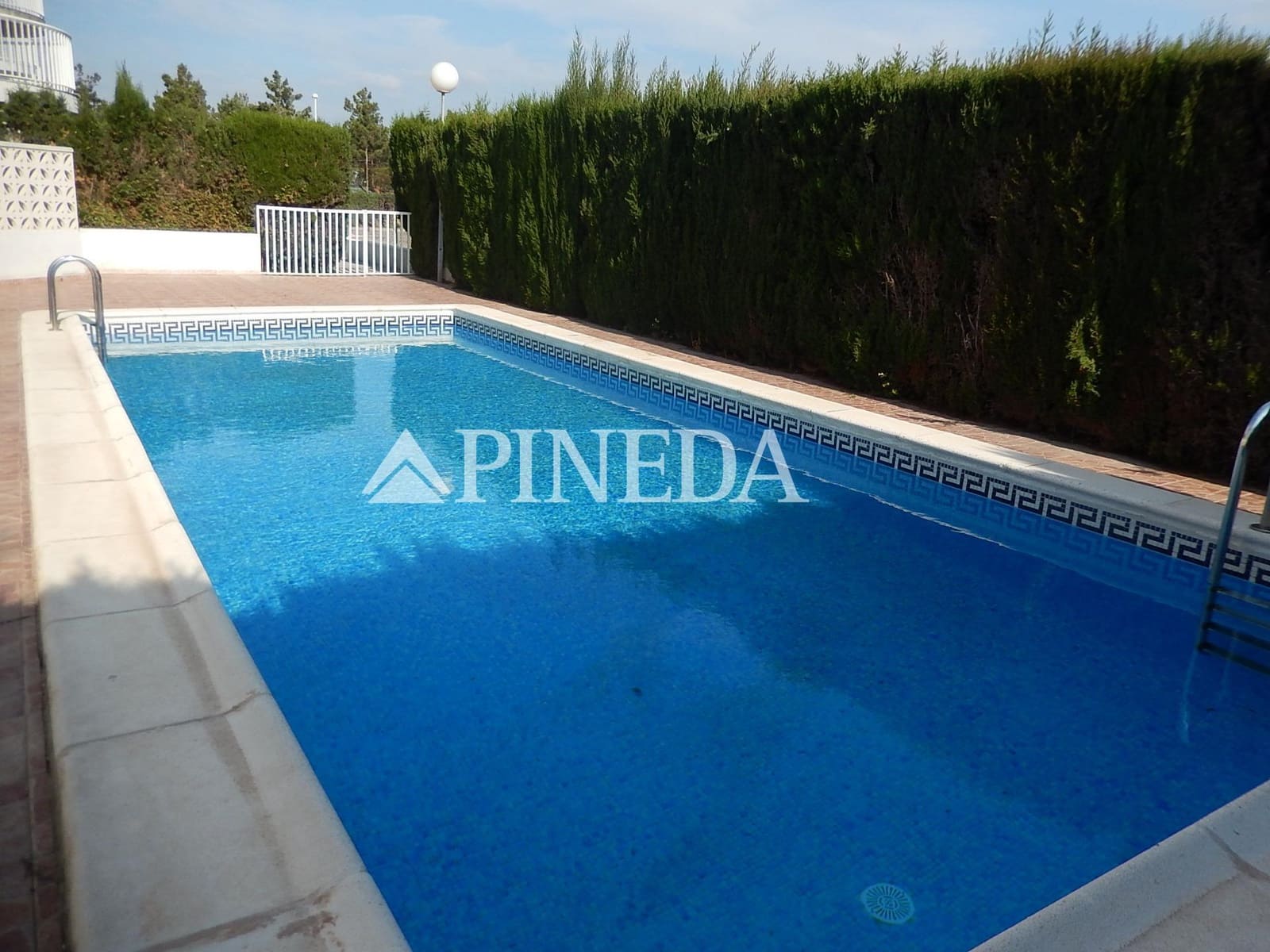 1 slaapkamer Appartement te koop in Pucol met zwembad garage - € 175.000 (Ref: 9462073)