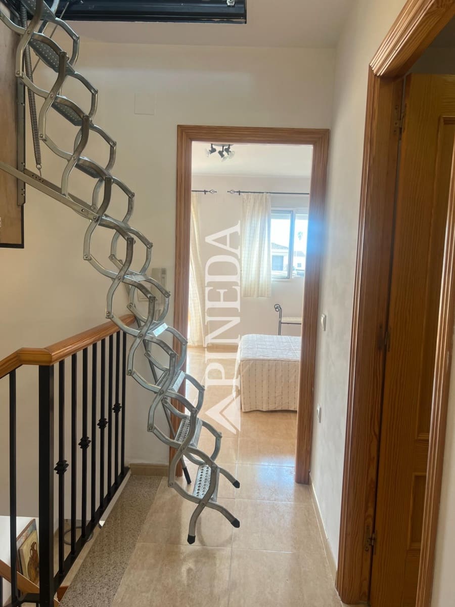 4 makuuhuone Rivitalo myytävänä paikassa Almenara - 280 000 € (Ref: 9472966)