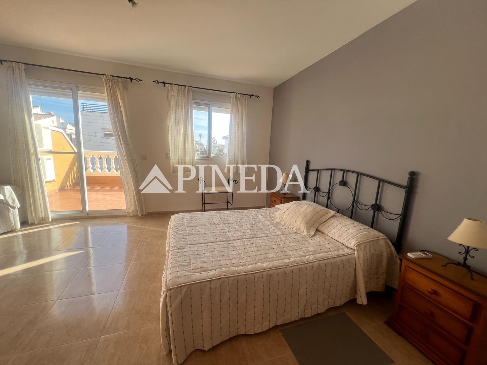 4 makuuhuone Rivitalo myytävänä paikassa Almenara - 280 000 € (Ref: 9472966)