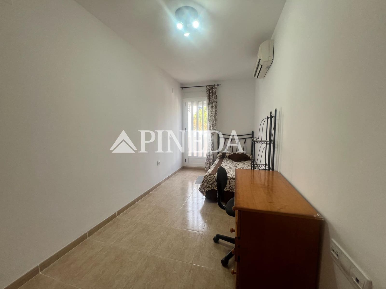 4 makuuhuone Rivitalo myytävänä paikassa Almenara - 280 000 € (Ref: 9472966)