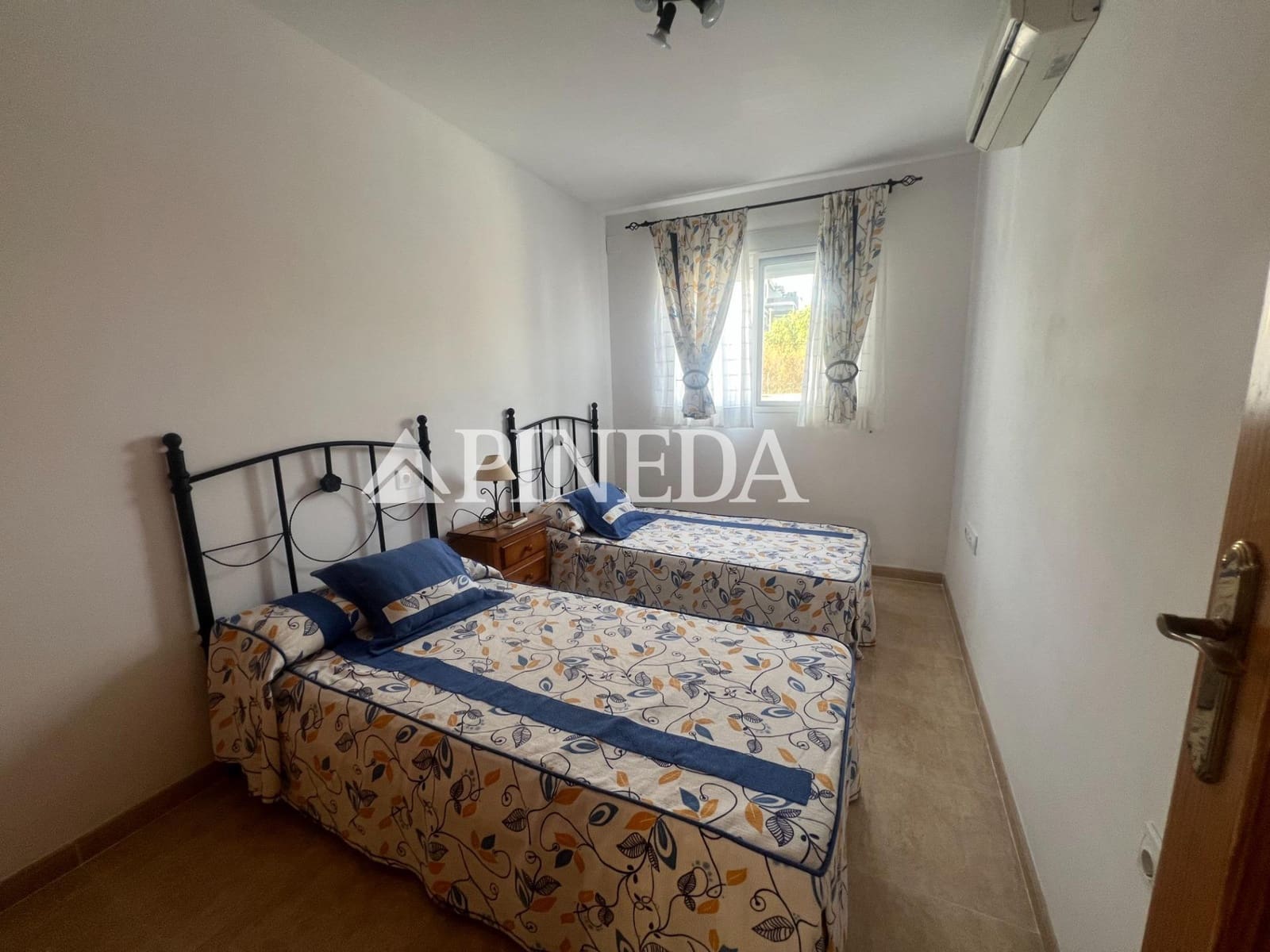 4 makuuhuone Rivitalo myytävänä paikassa Almenara - 280 000 € (Ref: 9472966)