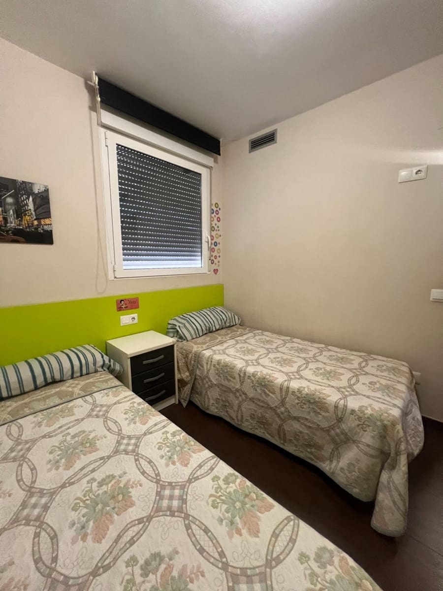 Appartement de 2 chambres à louer à Chilches - 780 € (Ref: 9548170)