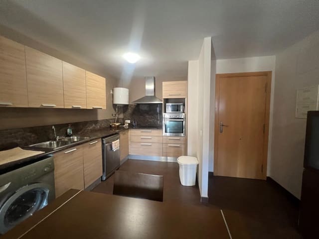 2 Zimmer Apartment zu vermieten in Chilches - 780 € (Ref: 9548170)