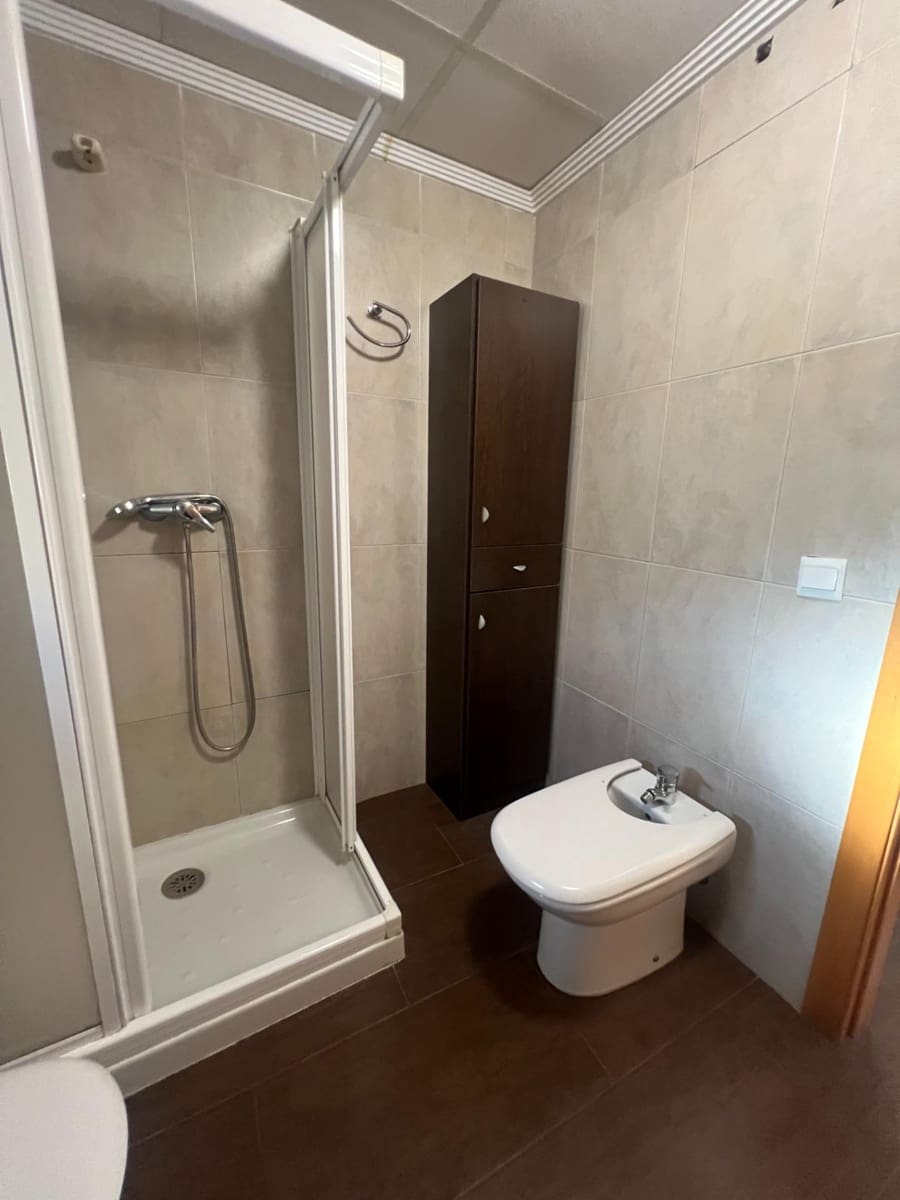 2 sovrum Lägenhet att hyra i Chilches - 740 € (Ref: 9548170)