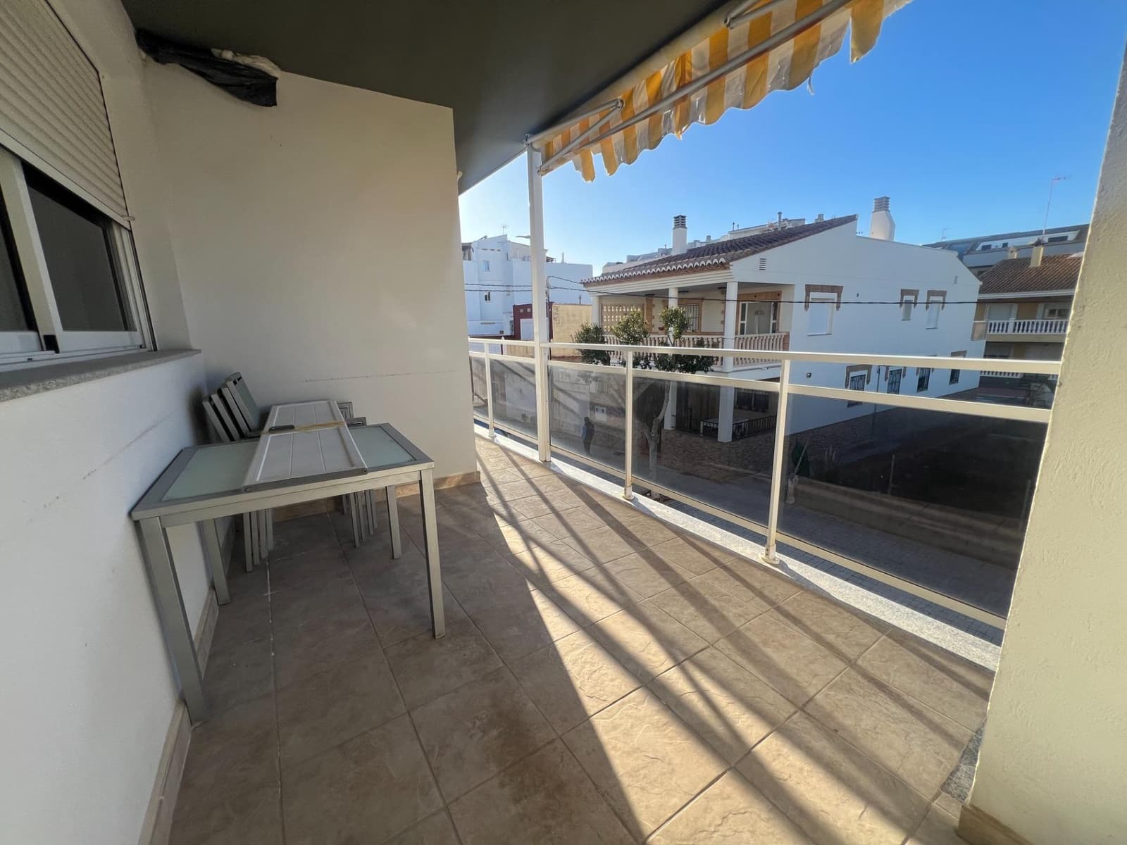 2 sovrum Lägenhet att hyra i Chilches - 740 € (Ref: 9548170)