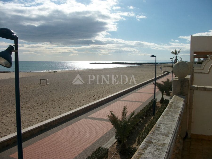 2 sovrum Lägenhet att hyra i Pucol - 1 100 € (Ref: 9571160)