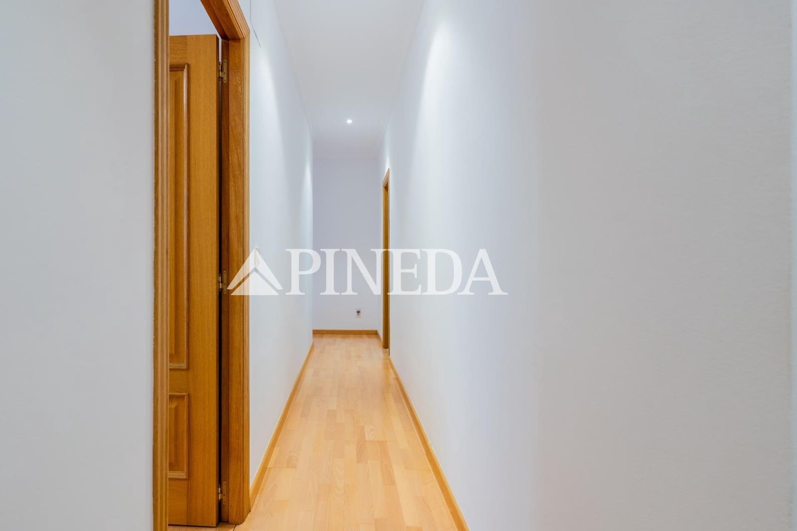 3 makuuhuone Asunto myytävänä paikassa La Pobla de Farnals - 285 000 € (Ref: 9615448)