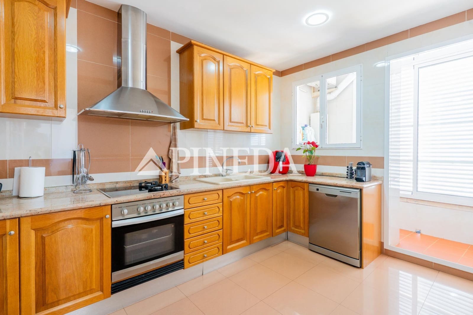 3 makuuhuone Asunto myytävänä paikassa La Pobla de Farnals - 285 000 € (Ref: 9615448)