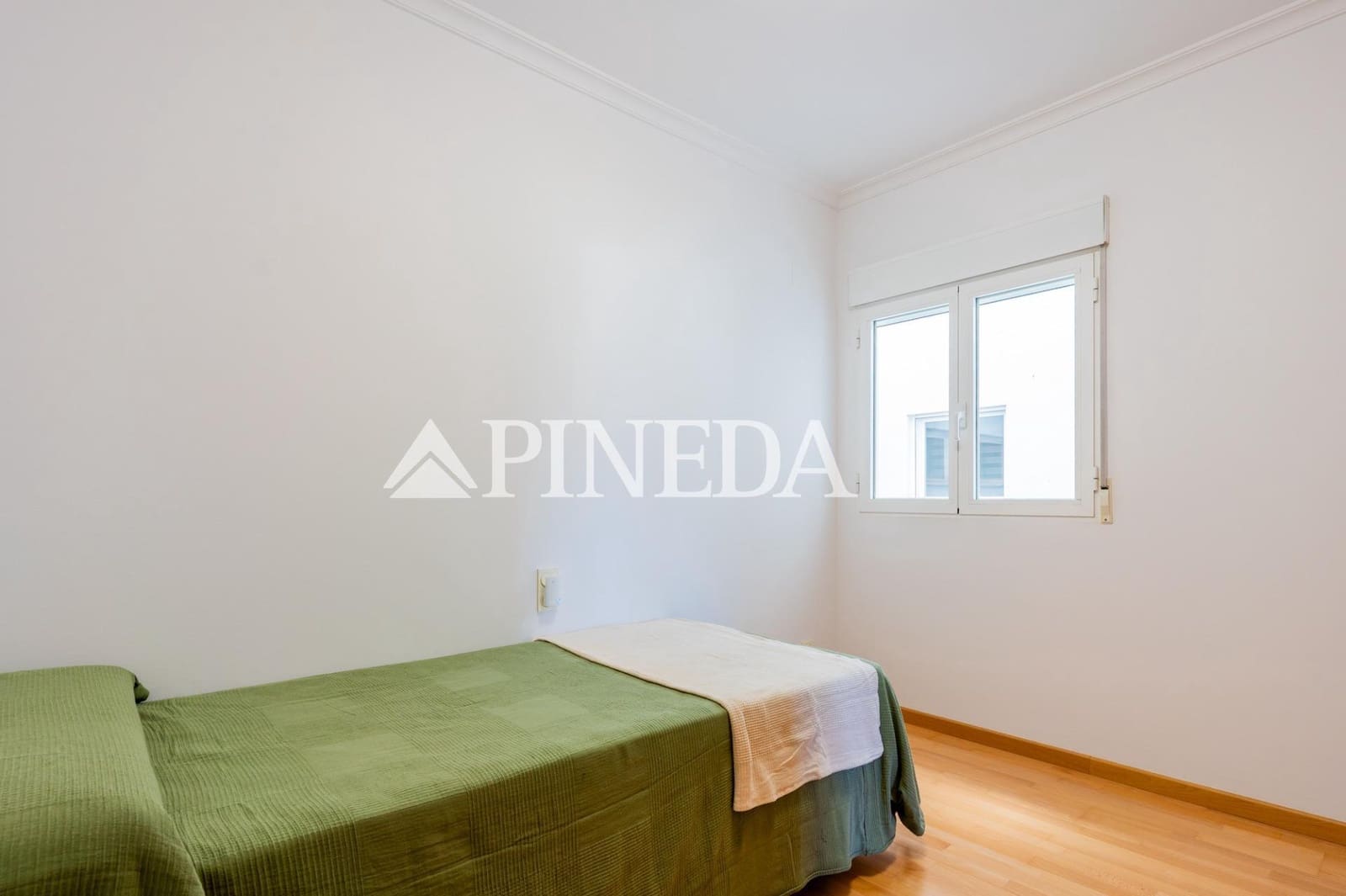 3 bedroom Flat for sale in La Pobla de Farnals - € 285,000 (Ref: 9615448)