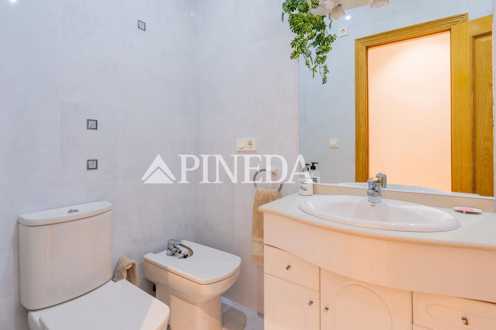 3 bedroom Flat for sale in La Pobla de Farnals - € 285,000 (Ref: 9615448)