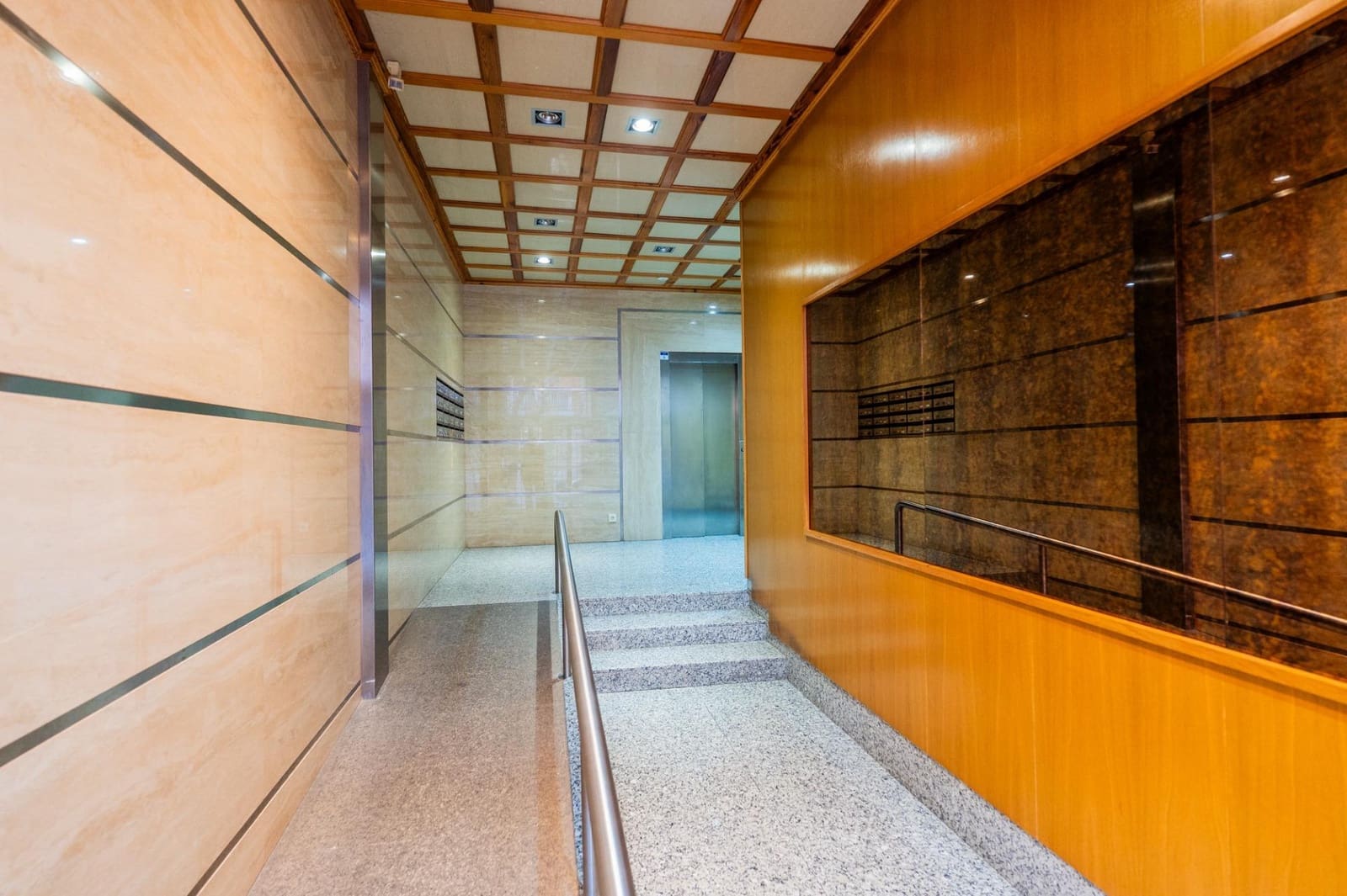 3 bedroom Flat for sale in La Pobla de Farnals - € 285,000 (Ref: 9615448)