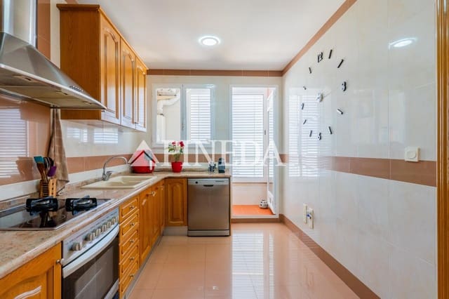 3 makuuhuone Asunto myytävänä paikassa La Pobla de Farnals - 285 000 € (Ref: 9615448)