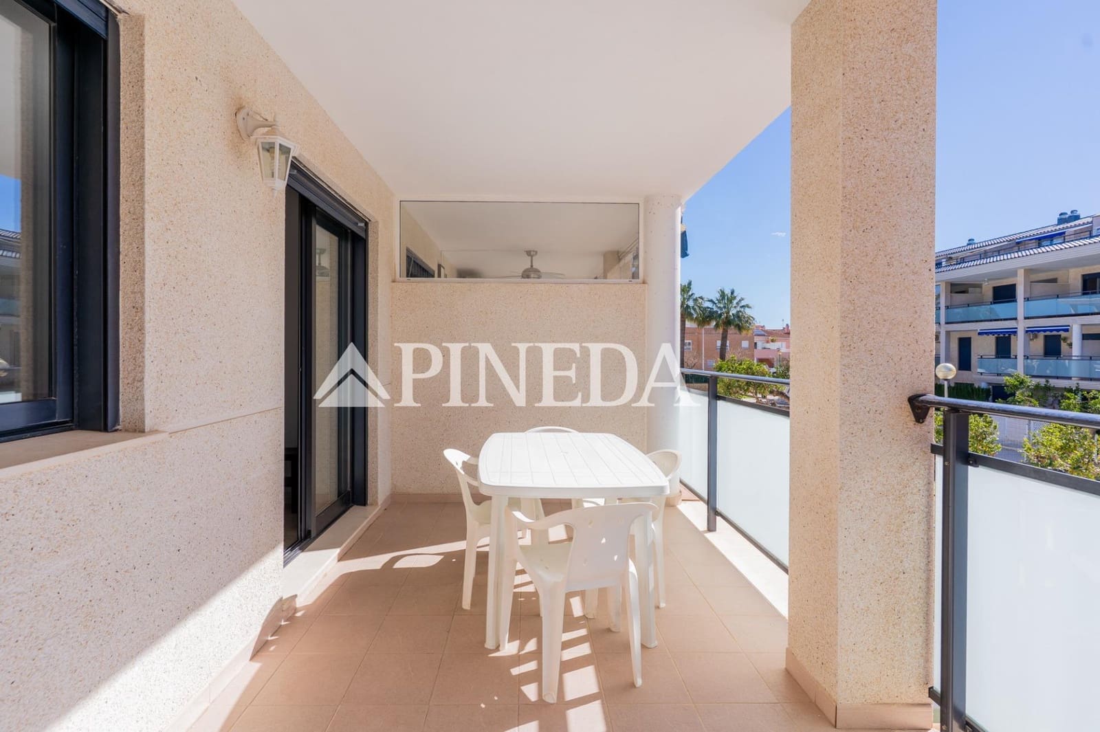 Apartamento de 2 habitaciones en Puçol en venta con piscina - 250.000 € (Ref: 9627480)