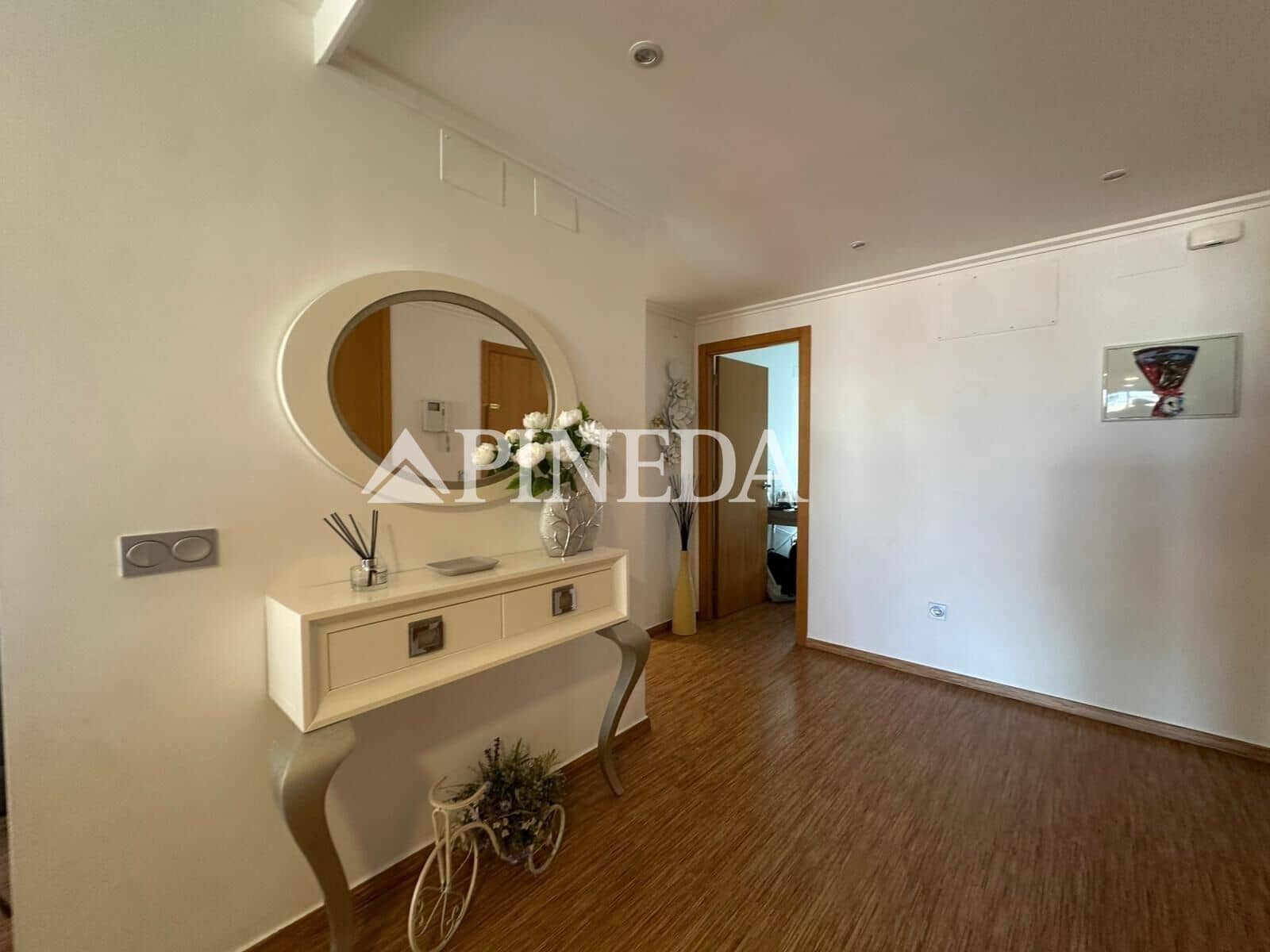 4 slaapkamer Appartement te koop in Pucol met garage - € 369.000 (Ref: 9648095)