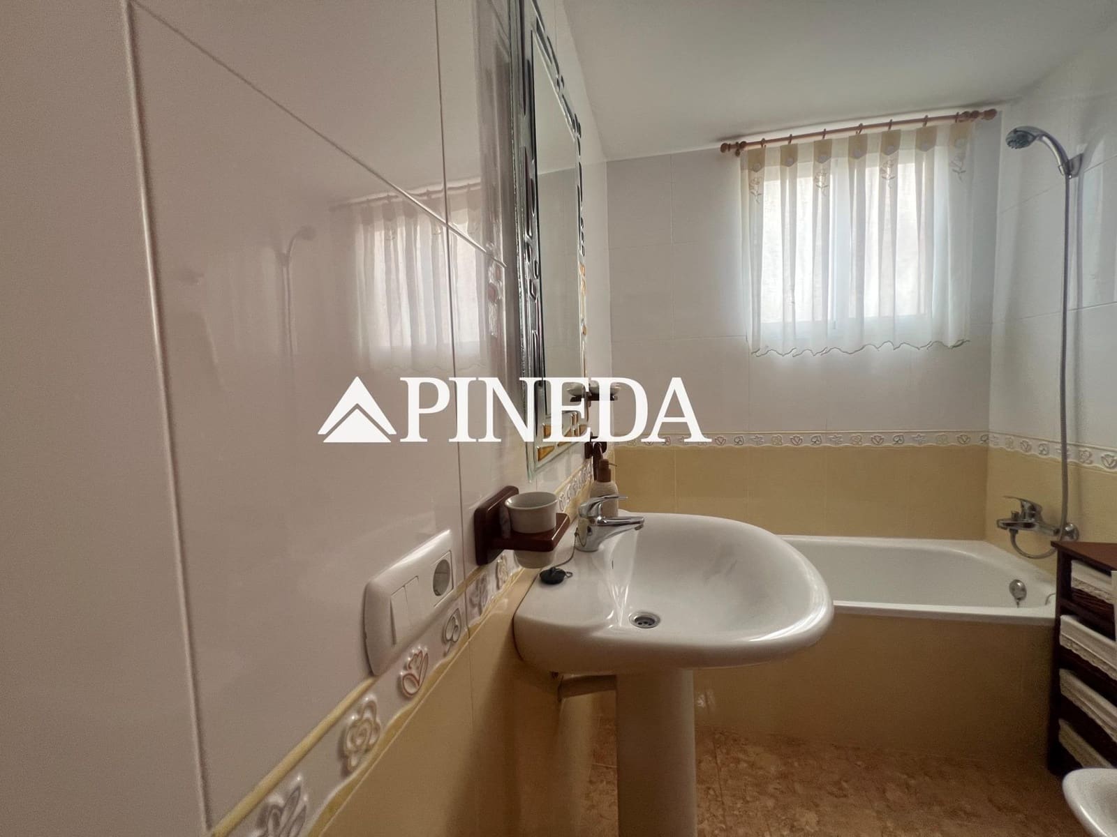 3 soveværelse Lejlighed til salg i Moncofa med swimmingpool - € 195.000 (Ref: 9651945)