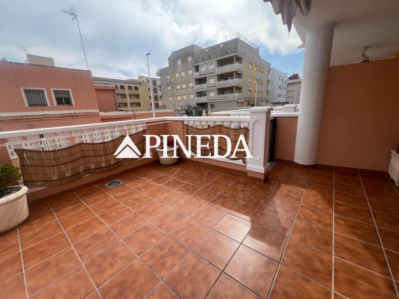 3 soveværelse Lejlighed til salg i Moncofa med swimmingpool - € 195.000 (Ref: 9651945)