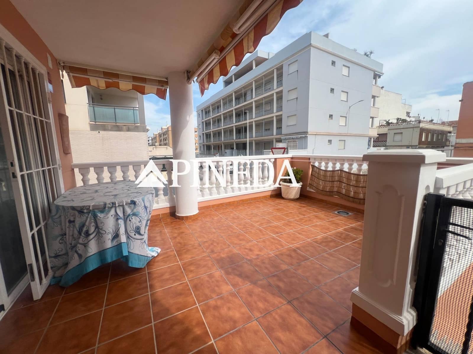 3 soveværelse Lejlighed til salg i Moncofa med swimmingpool - € 195.000 (Ref: 9651945)