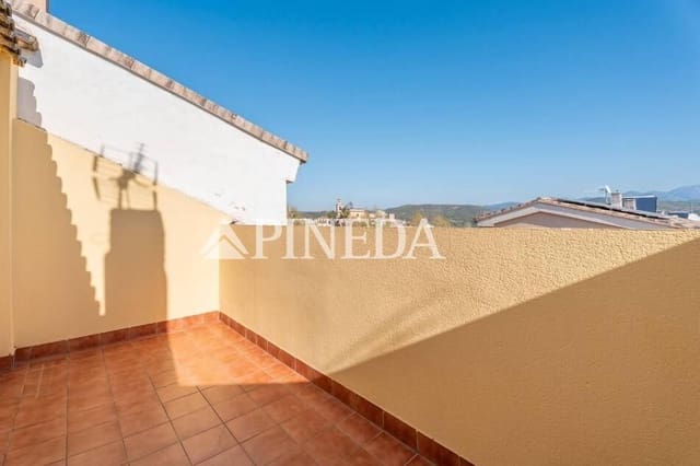 3 sypialnia Dom szeregowy na sprzedaż w Soneja z garażem - 230 000 € (Ref: 9677462)